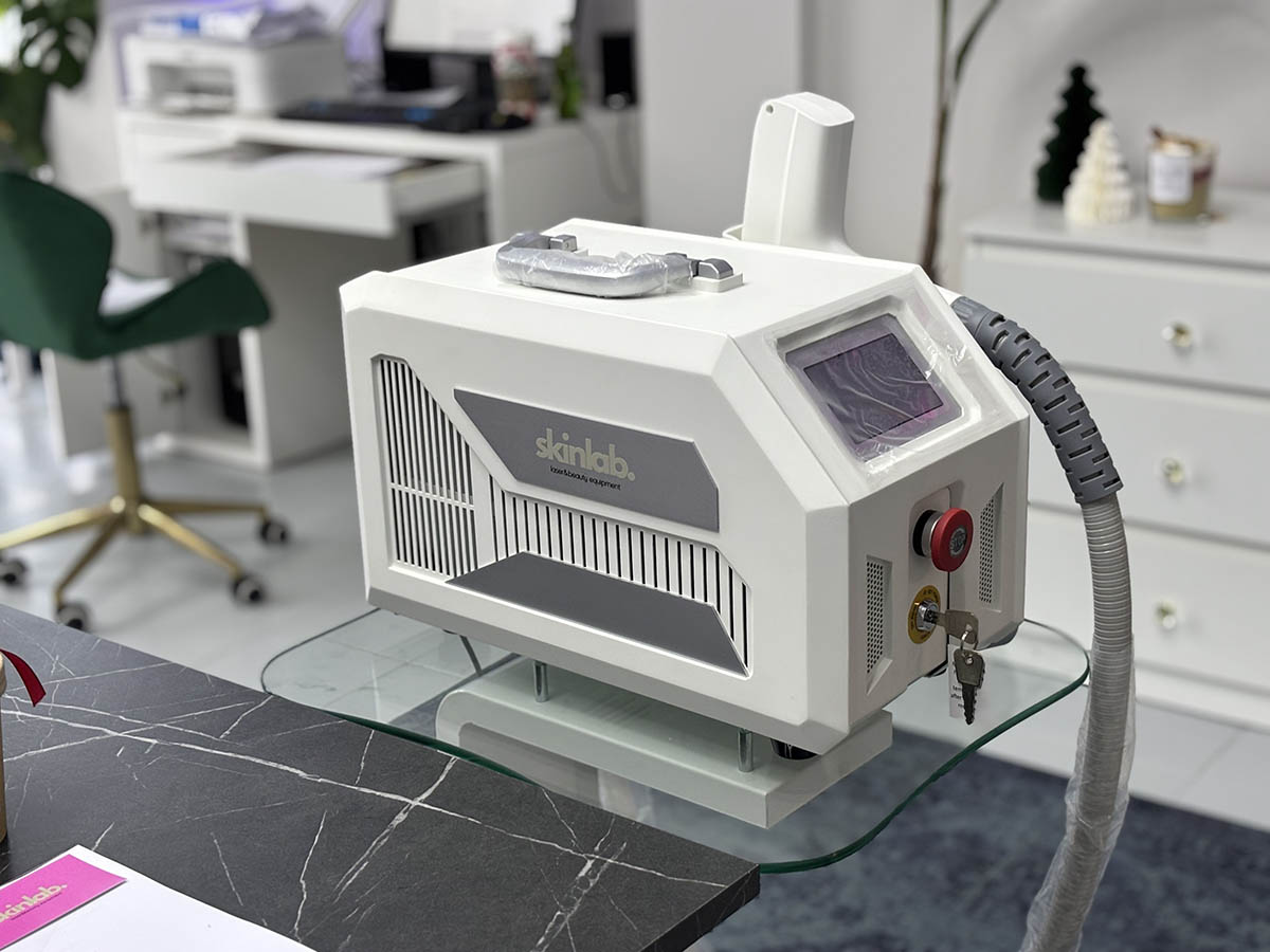 hollywoord carbon-pilling lézeres bőrmegújítás